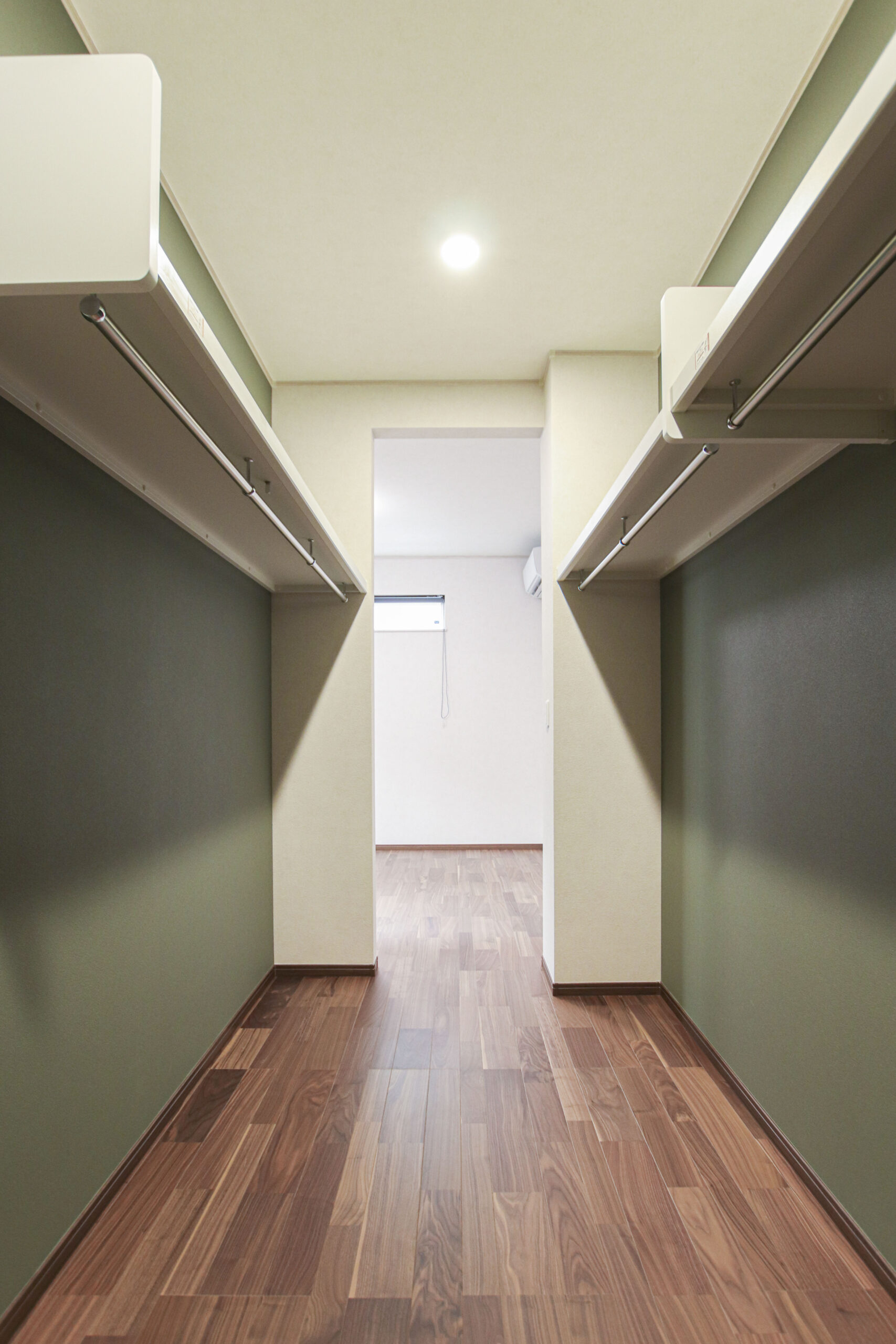 7畳の広々中庭のある1.5階建てのお家！郡山市　注文住宅