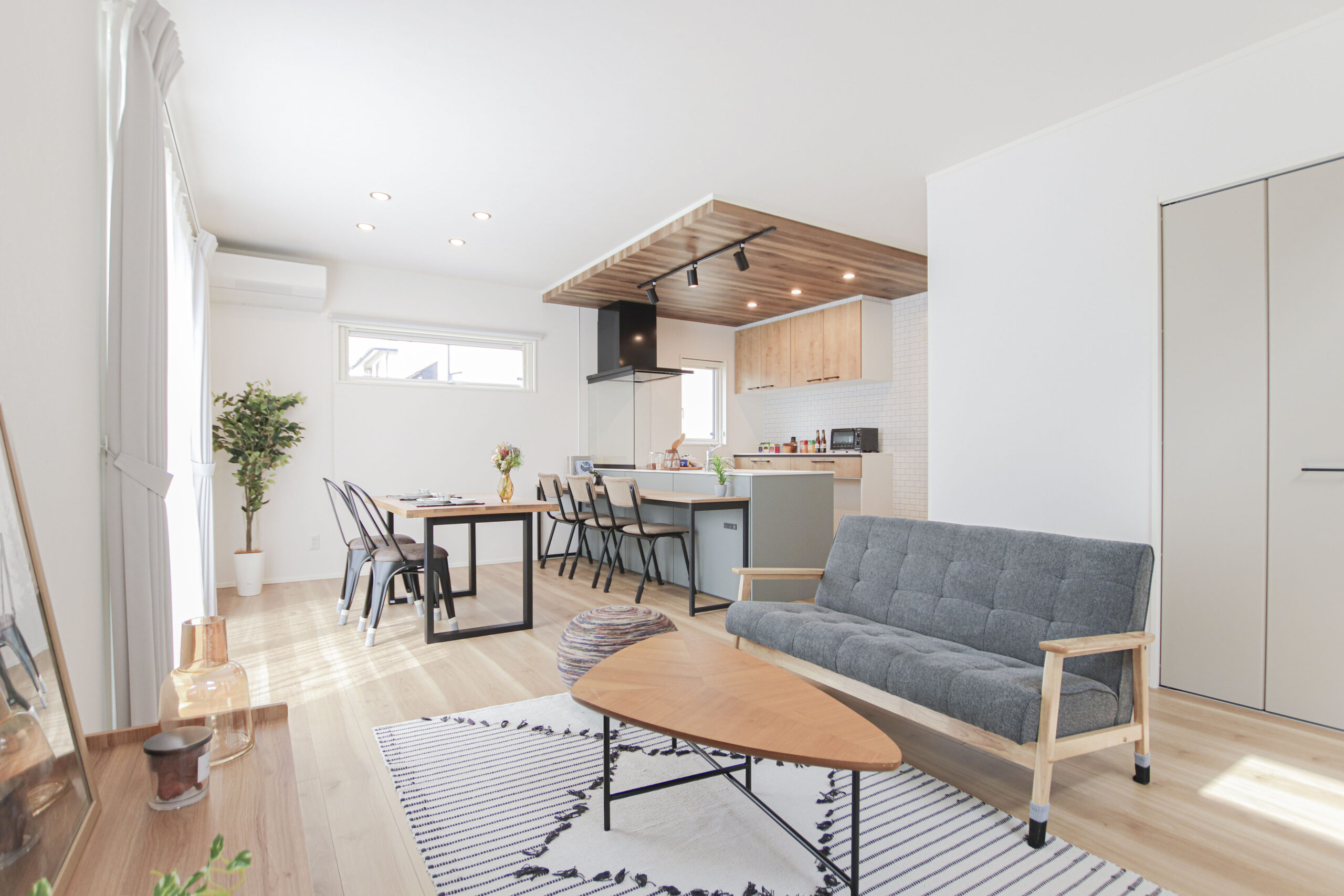 オープン階段のお家！郡山市注文住宅