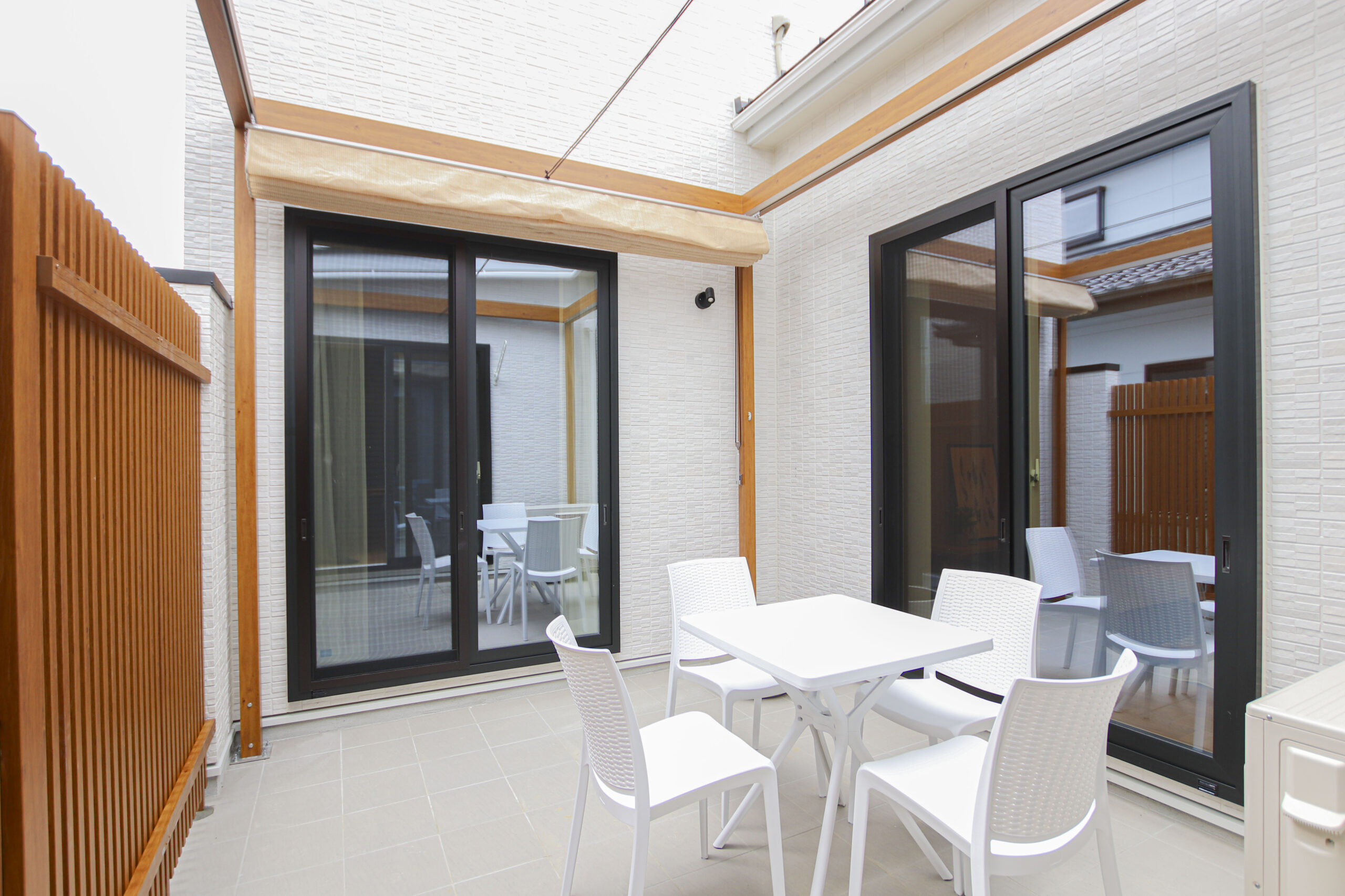 7畳の広々中庭のある1.5階建てのお家！郡山市　注文住宅