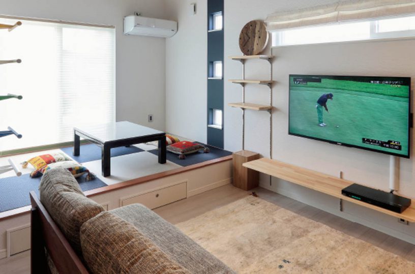 部屋ごとに異なったテーマがある家の写真