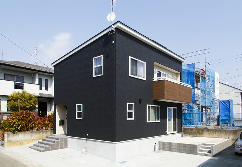 色数をおさえておしゃれなカフェ風広々LDKの家　須賀川市注文住宅の写真